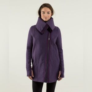 FLASH SALE! Lululemon Virasana Blanket Wrap
Heathered Deep Zinfandel Jacket
